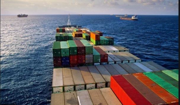 Governo quer ampliar numero de navios estrangeiros na Costa